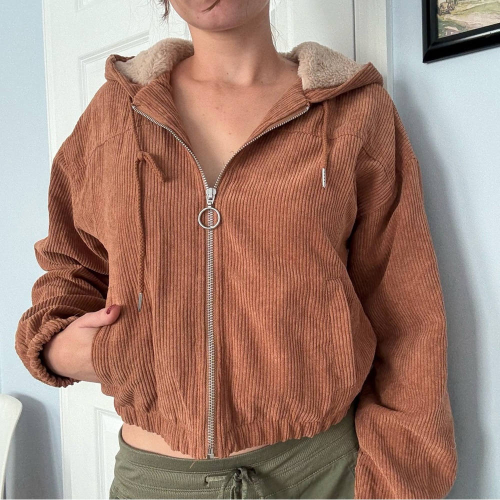Women's Corduroy Cropped Zip Jacket